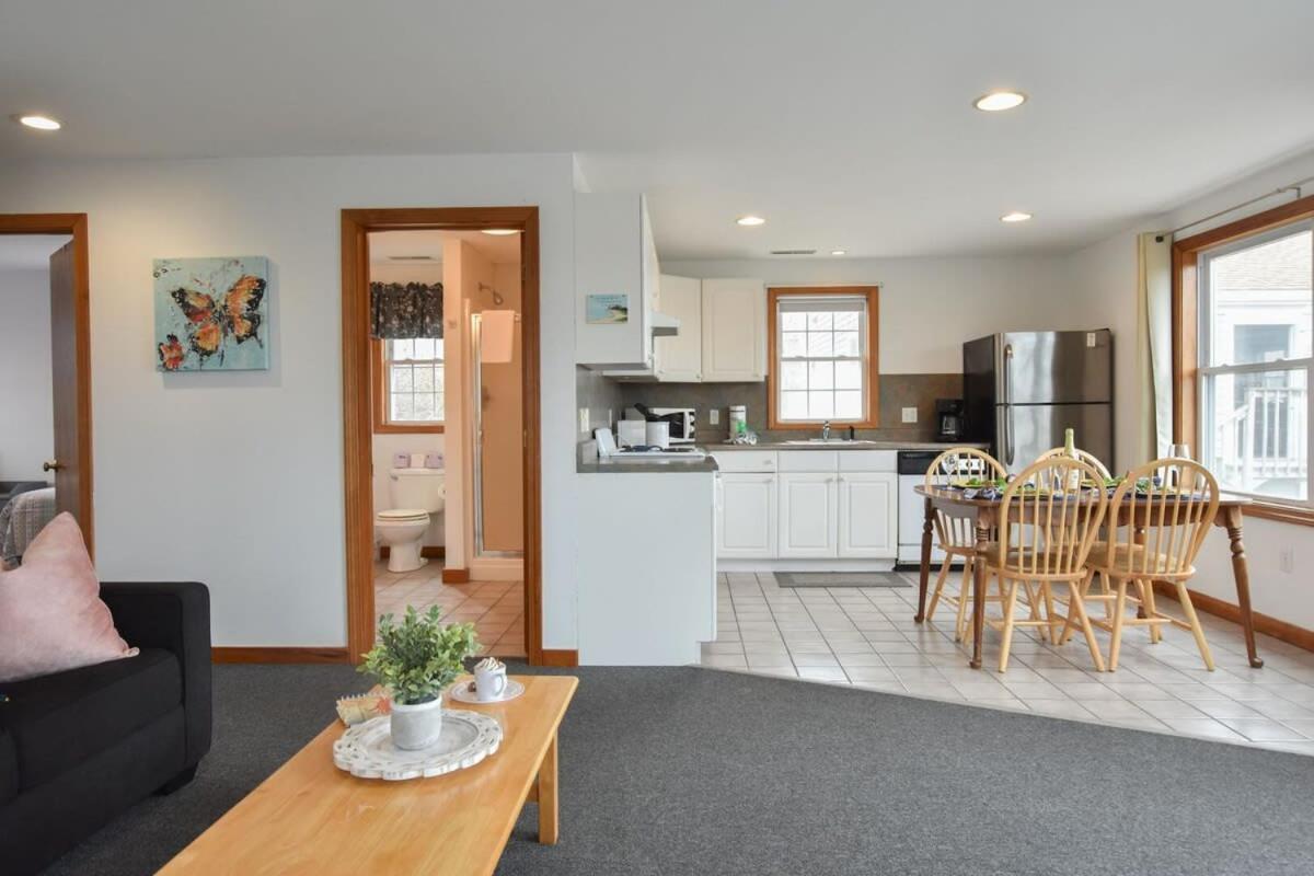 12216 - Beautiful Views Of Cape Cod Bay Access To Private Beach Easy Access To P-Town Truro Zewnętrze zdjęcie