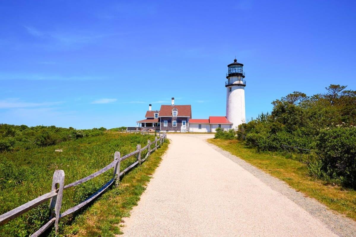 12216 - Beautiful Views Of Cape Cod Bay Access To Private Beach Easy Access To P-Town Truro Zewnętrze zdjęcie